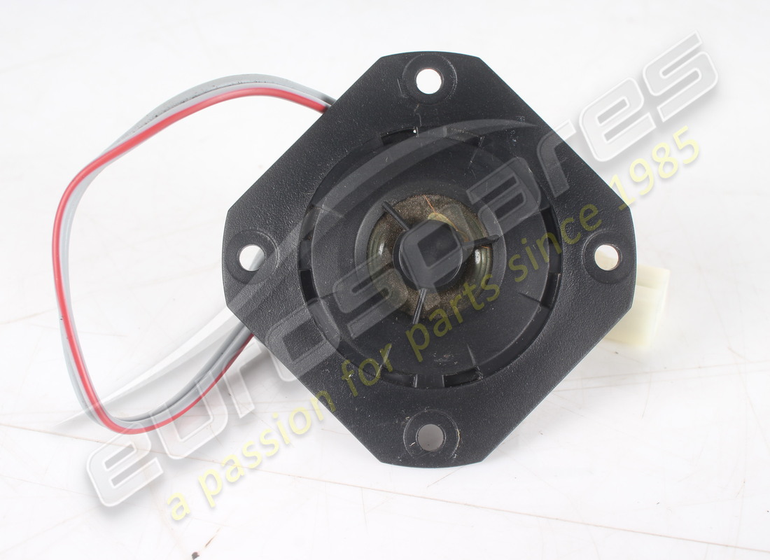 ALTAVOZ Ferrari USADO. NÚMERO DE PARTE 62462600 (1)