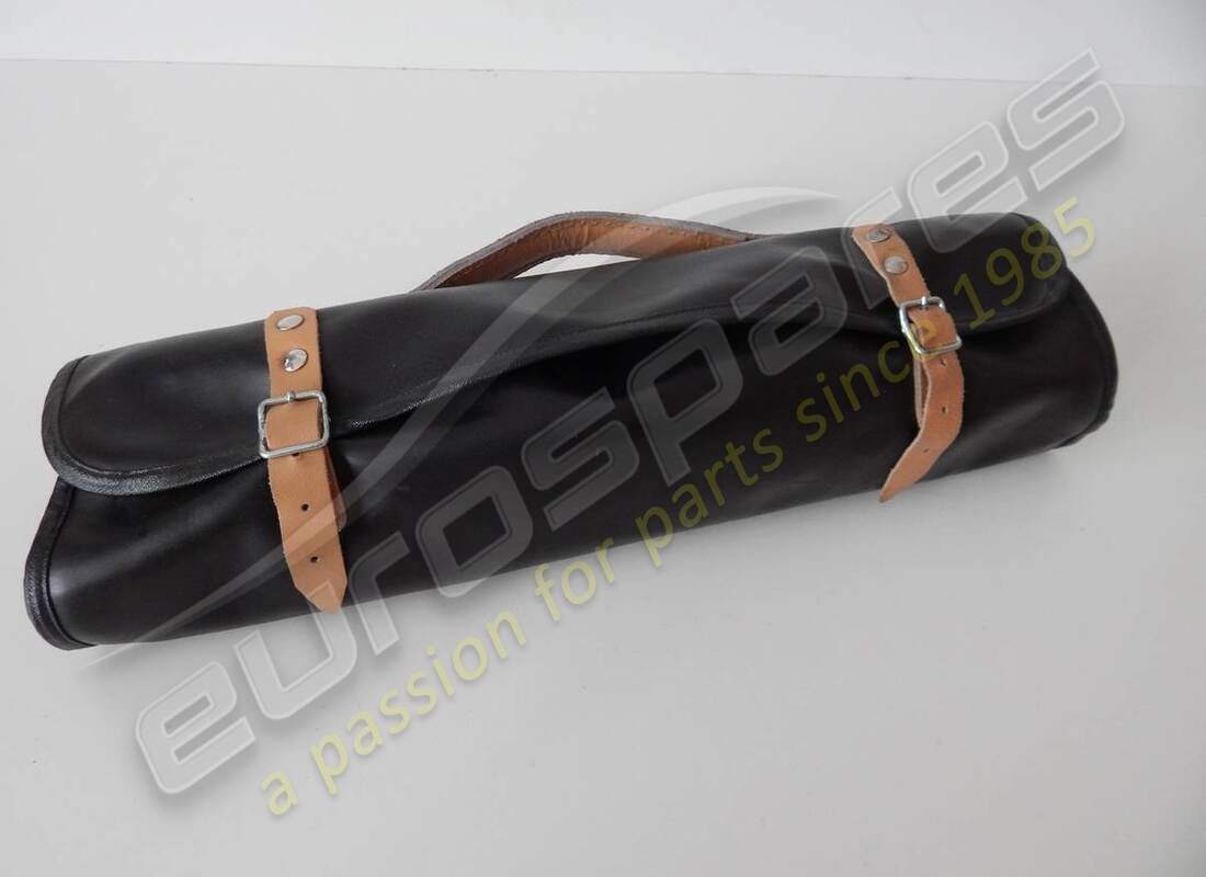 nueva ferrari bolsa para kit de gato solamente. número de pieza 117077 (1)