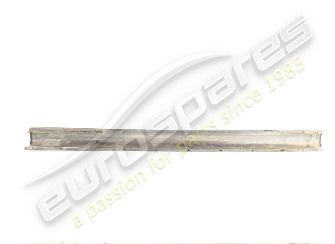 falda lateral izquierda maserati usada. número de parte 980000907 (5)