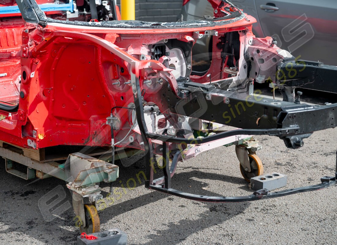 módulo frontal usado ferrari. número de pieza 985916667 (4)