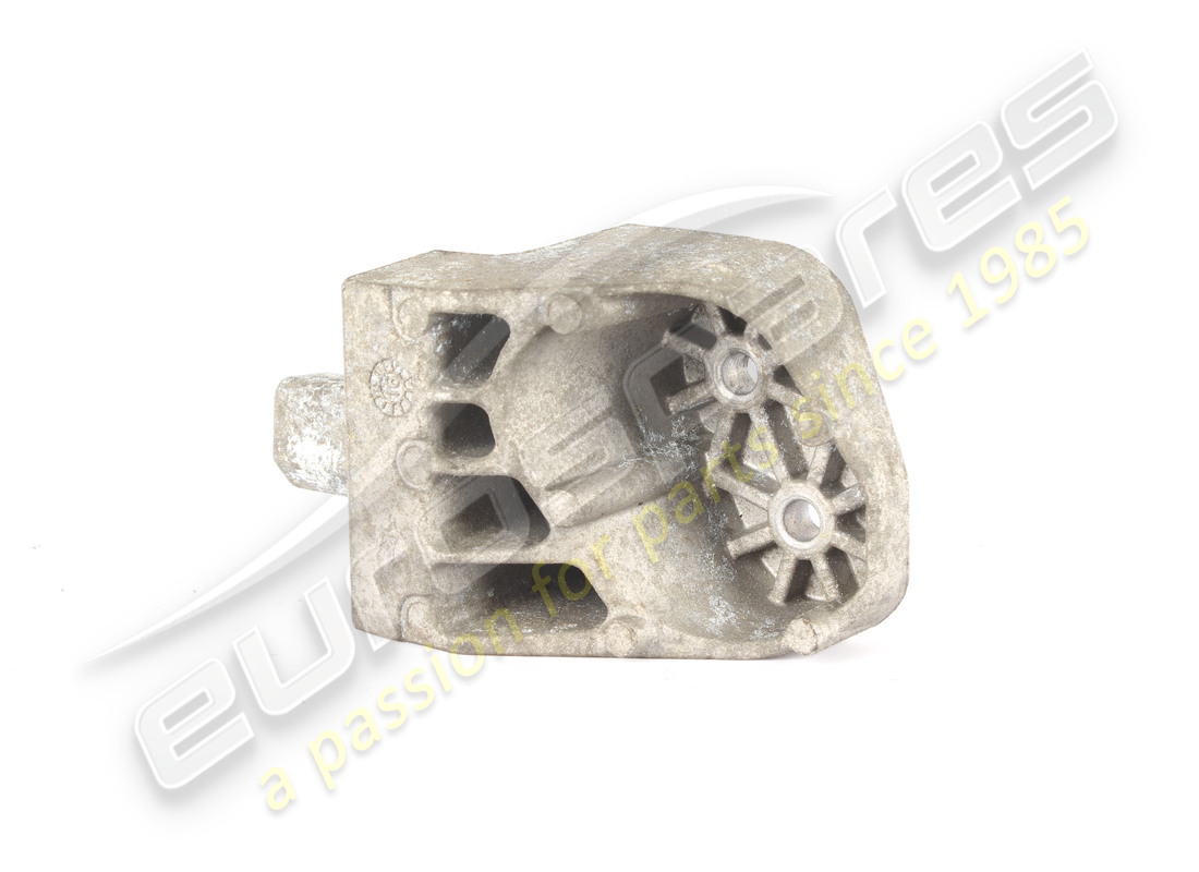 usado maserati staffa completo sup.dx.supp. radia. número de pieza 670001324 (2)