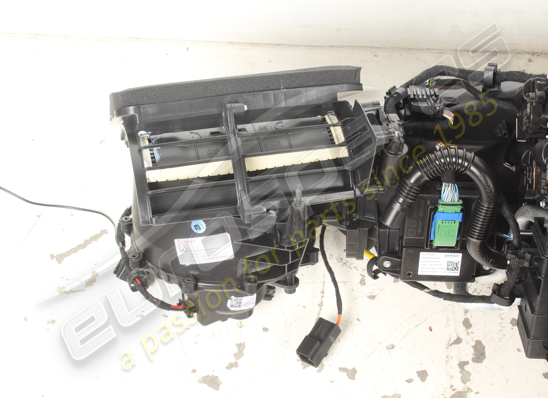 conjunto de hvac con rhd usado maserati. número de pieza 670303419 (4)