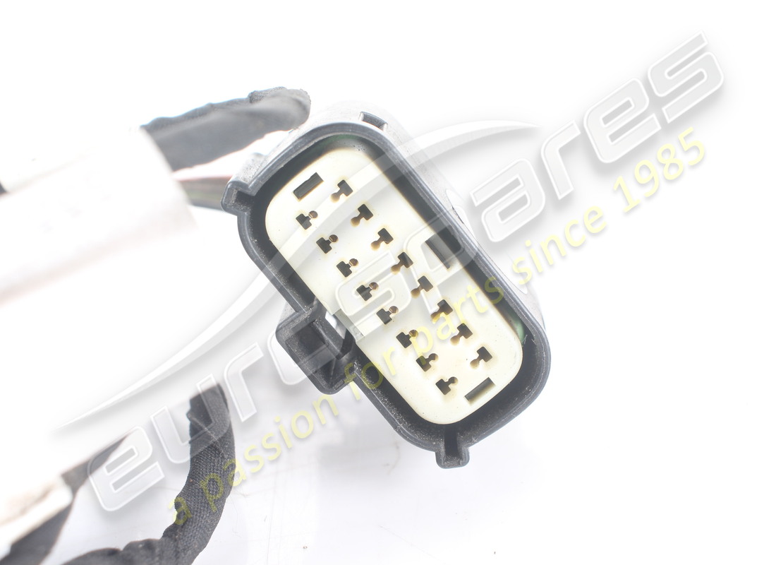 arnés de cableado de parachoques trasero usado maserati. número de pieza 670035874 (2)