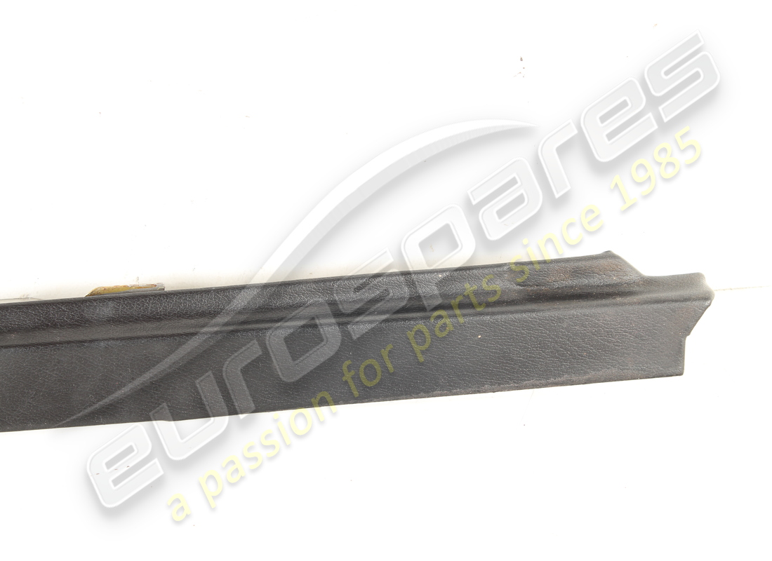 MOLDURA IZQUIERDA FERRARI USADA. NÚMERO DE PARTE 61190400 (4) moldura izquierda ferrari usada. número de parte 61190400 (4)
