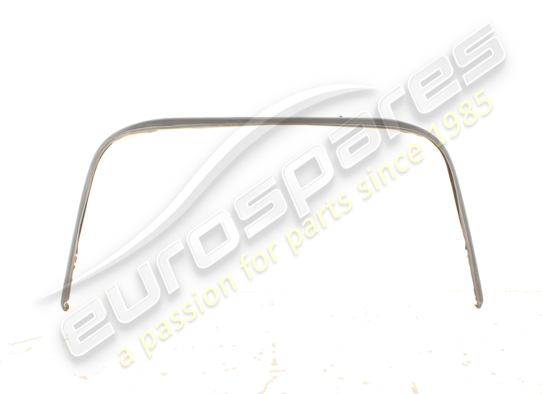 DAMAGED FERRARI REAR WINDOW CROSSPIECE COVERED . PART NUMBER 62199600 (1)