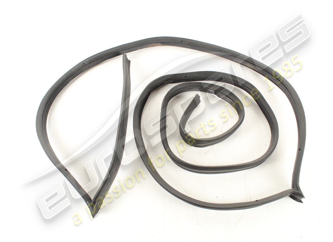 USADO Ferrari SELLO DE GOMA DEL CAPÓ DELANTERO. NÚMERO DE PIEZA 60949300 (1)