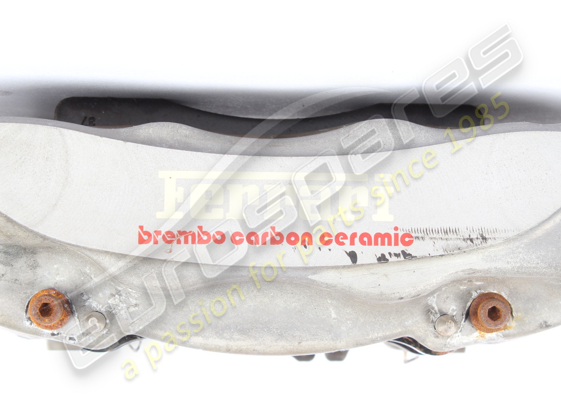 pinza de freno trasero izquierdo completa ferrari usada. número de pieza 926498 (2)