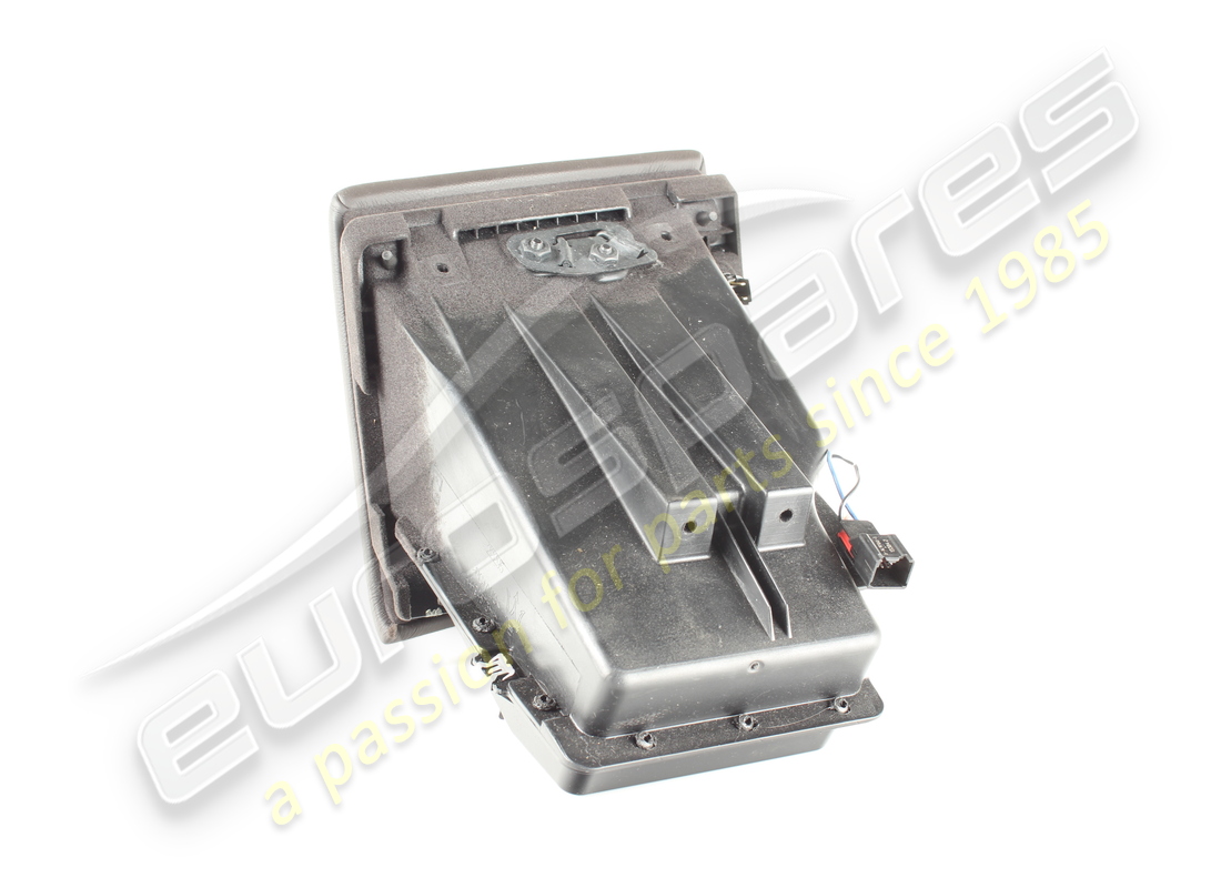 USADO MASERATI GUANTERA COMPLETA DEL LADO DEL CONDUCTOR CO. NÚMERO DE PIEZA 673002913 (3) usado maserati guantera completa del lado del conductor co. número de pieza 673002913 (3)