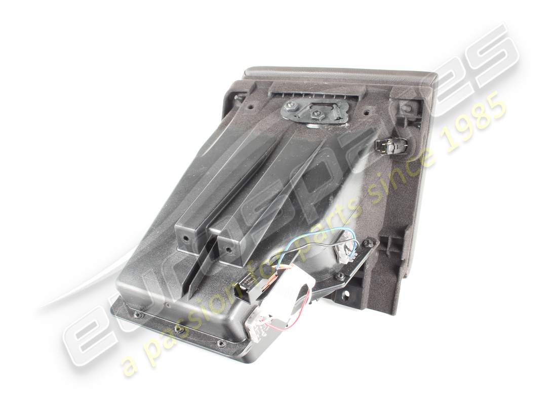 USADO MASERATI GUANTERA COMPLETA DEL LADO DEL CONDUCTOR CO. NÚMERO DE PIEZA 673002913 (2) usado maserati guantera completa del lado del conductor co. número de pieza 673002913 (2)