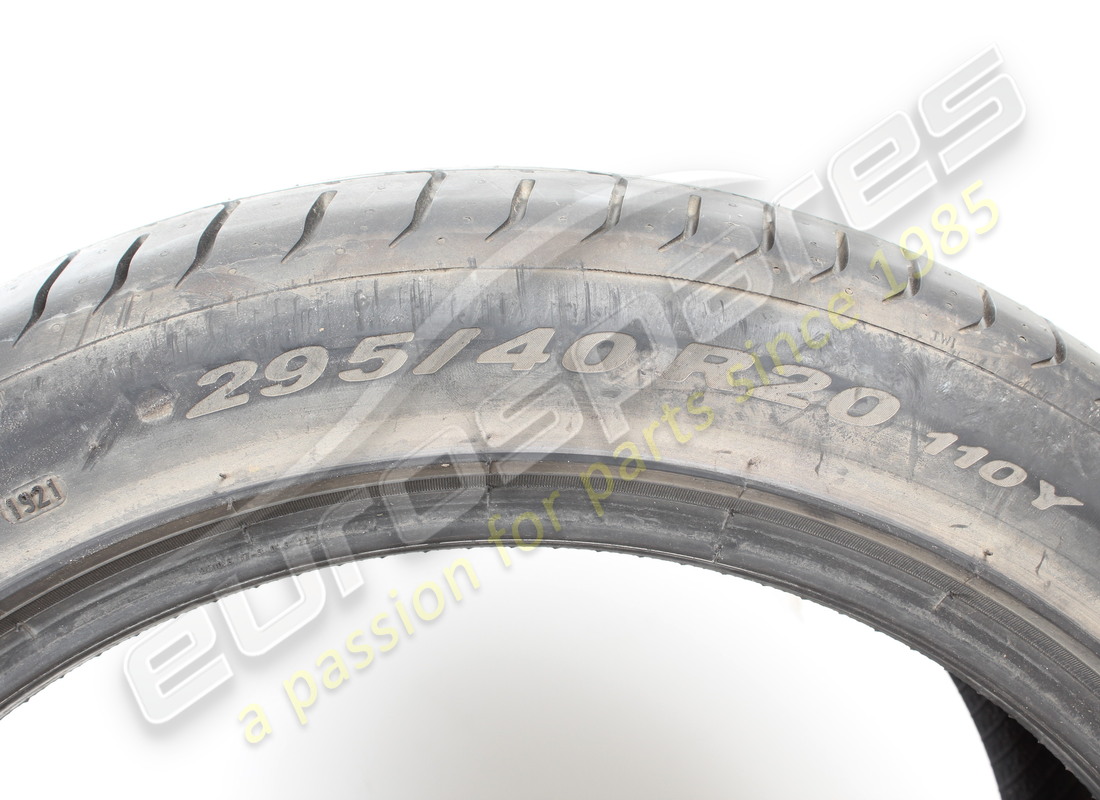 neumático pirelli p zero xl mgt nuevo maserati, 295/40 r20 (110y). número de pieza 670034882 (2)