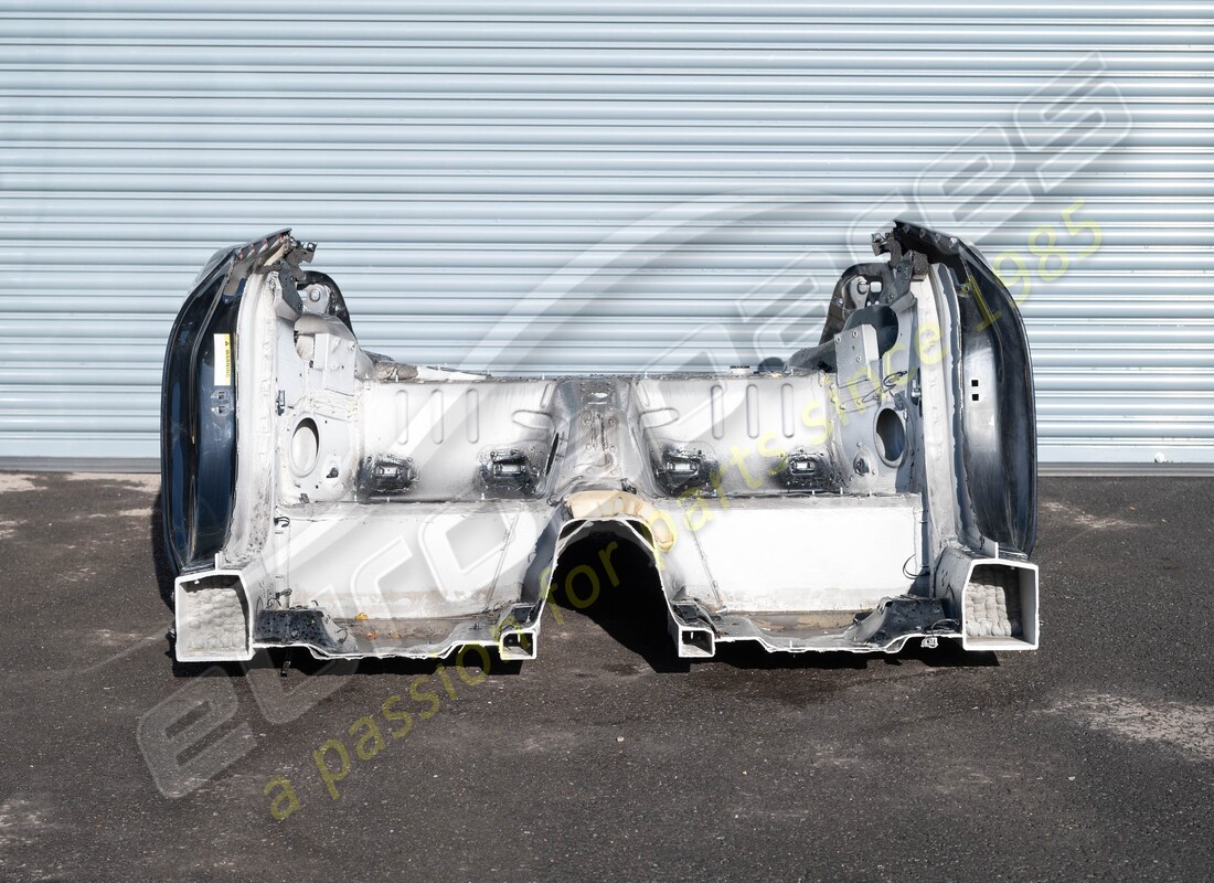 chasis trasero eurospares usado. número de parte eap1373994 (4)