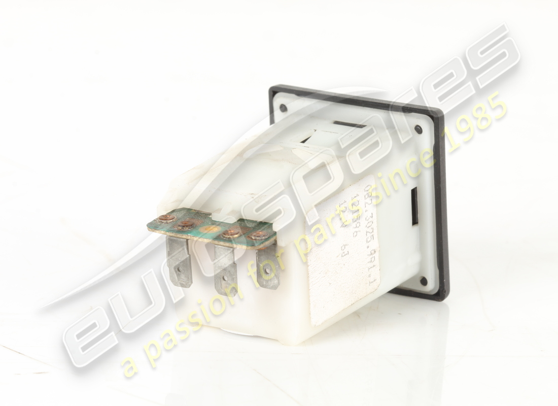 usado ferrari interruptor de apertura de la tapa del maletero. número de pieza 121596 (3)