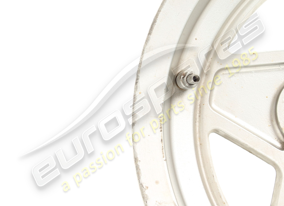 rueda de carretera ferrari usada campagnolo 7.5x14. número de parte 108752 (4)