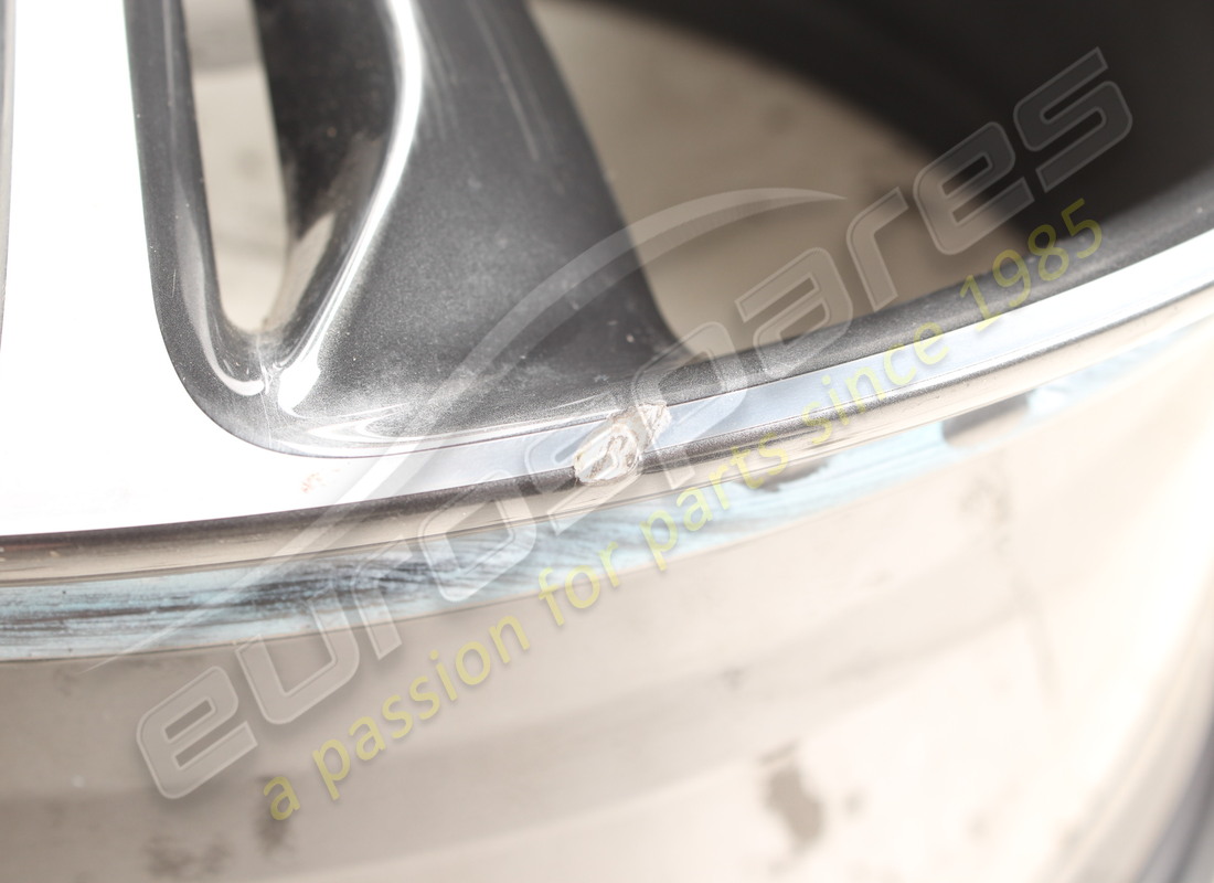 dañado ferrari cerchio forg ant sx t gris d. número de pieza 986211 (5)