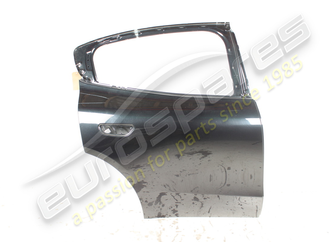CONJUNTO DE PUERTA TRASERA DERECHA Maserati USADO. NÚMERO DE PIEZA 673013826 (1)