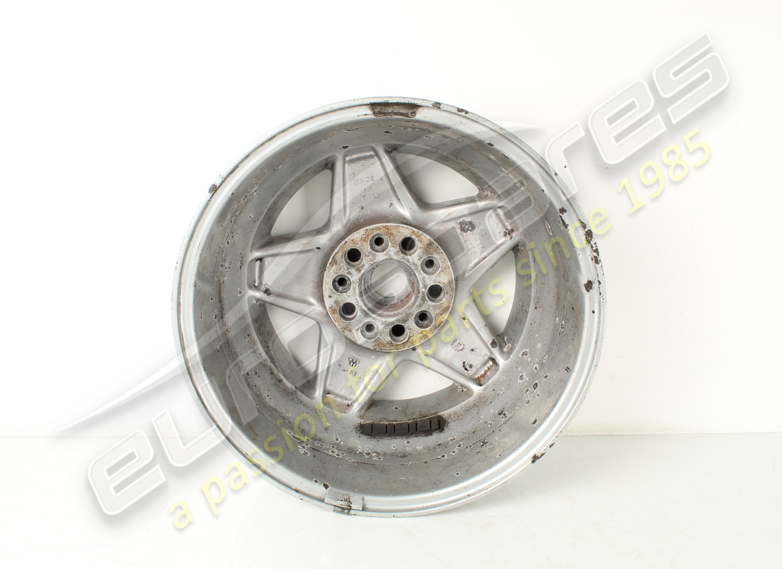 USADA FERRARI RUEDA DE CARRETERA DELANTERA 3.2 MQV. NÚMERO DE PARTE 127465 (6) usada ferrari rueda de carretera delantera 3.2 mqv. número de parte 127465 (6)