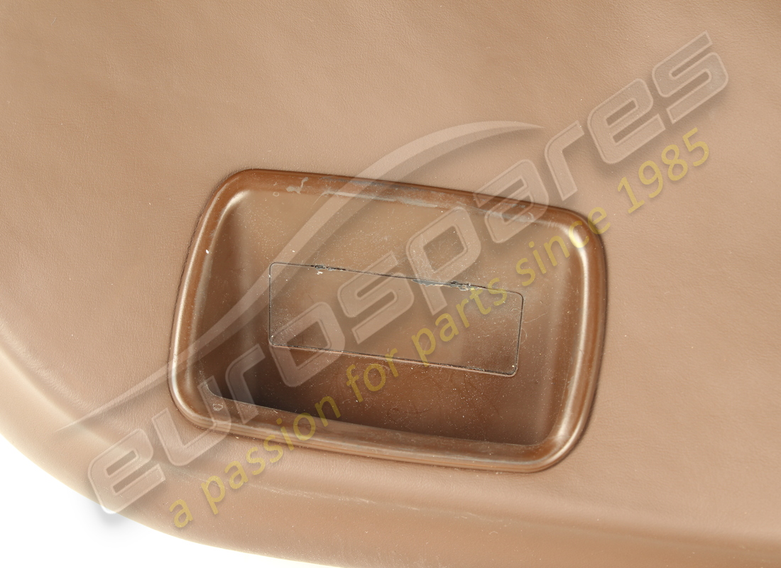 usado ferrari moldura inferior del porton trasero. número de pieza 841150.. (5)