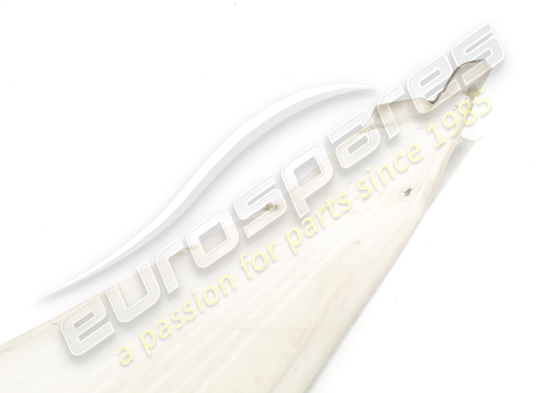 USADO MASERATI PLACA DE PIEZA TRASERA DERECHA CROMADA. NÚMERO DE PIEZA 378305322 (5) usado maserati placa de pieza trasera derecha cromada. número de pieza 378305322 (5)