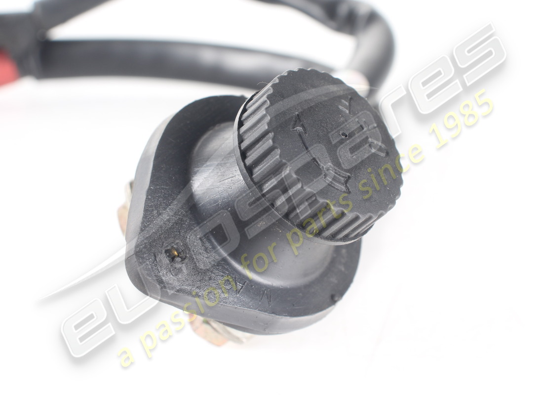 interruptor maestro de batería maserati usado. número de parte 383000322 (6)