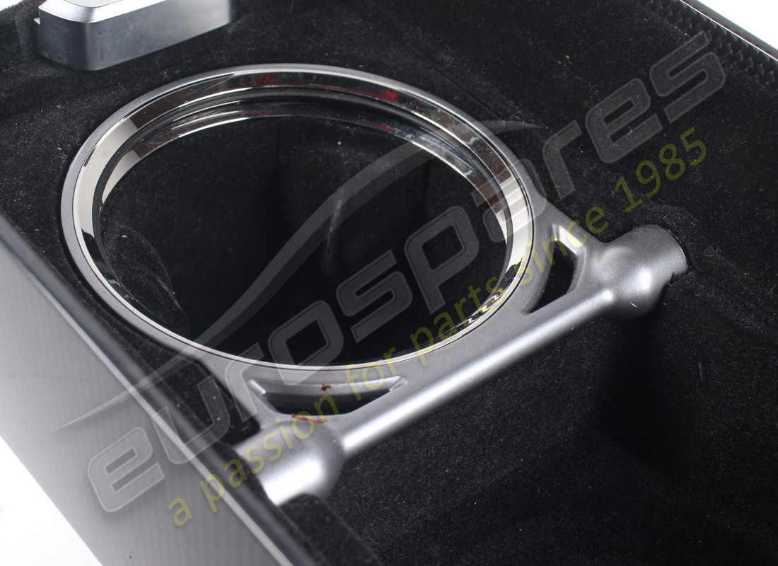 CONTENEDOR FRONTAL USADO FERRARI. NÚMERO DE PIEZA 88042500 (11) contenedor frontal usado ferrari. número de pieza 88042500 (11)