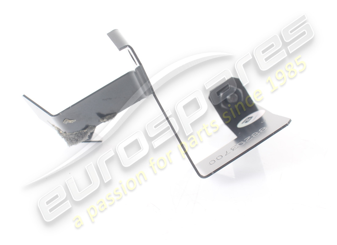 CONDUCTO DE AIRE SUPERIOR DEL LADO DEL CONDUCTOR USADO FERRARI B. NÚMERO DE PIEZA 88203700 (2) conducto de aire superior del lado del conductor usado ferrari b. número de pieza 88203700 (2)