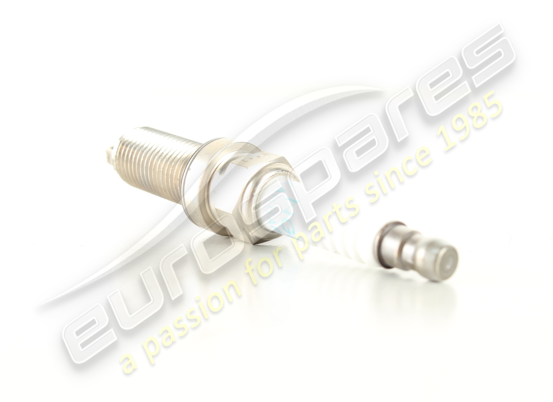 nueva bujía ngk. número de parte 310840 (3)