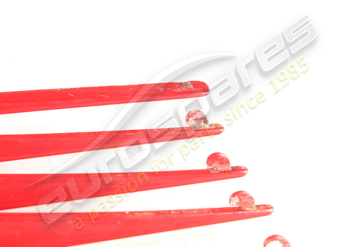 REJILLA DEL ALA IZQUIERDA FERRARI USADA. NÚMERO DE PARTE 61780110 (3) rejilla del ala izquierda ferrari usada. número de parte 61780110 (3)