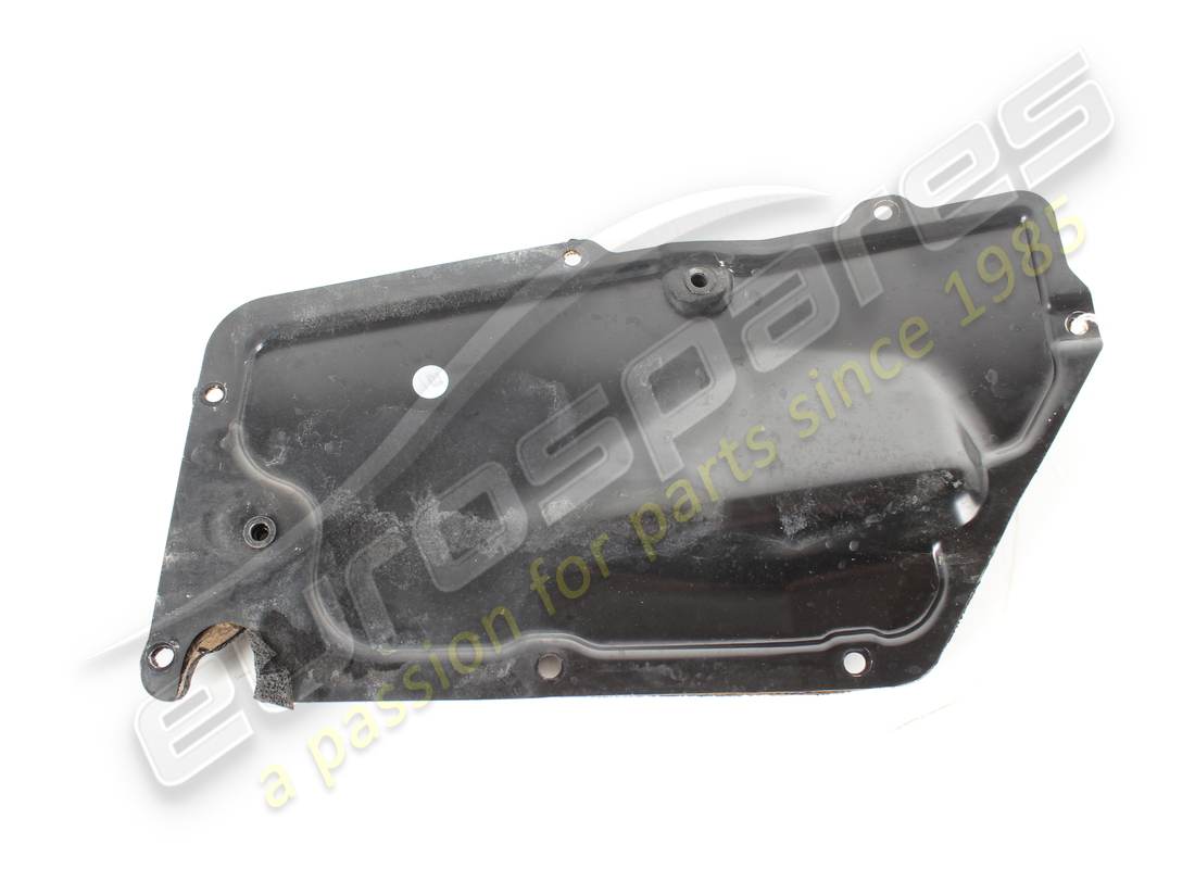 CUBIERTA DE PROTECCIÓN DE RECIPIENTE USADA Ferrari. NÚMERO DE PIEZA 84177700 (1)
