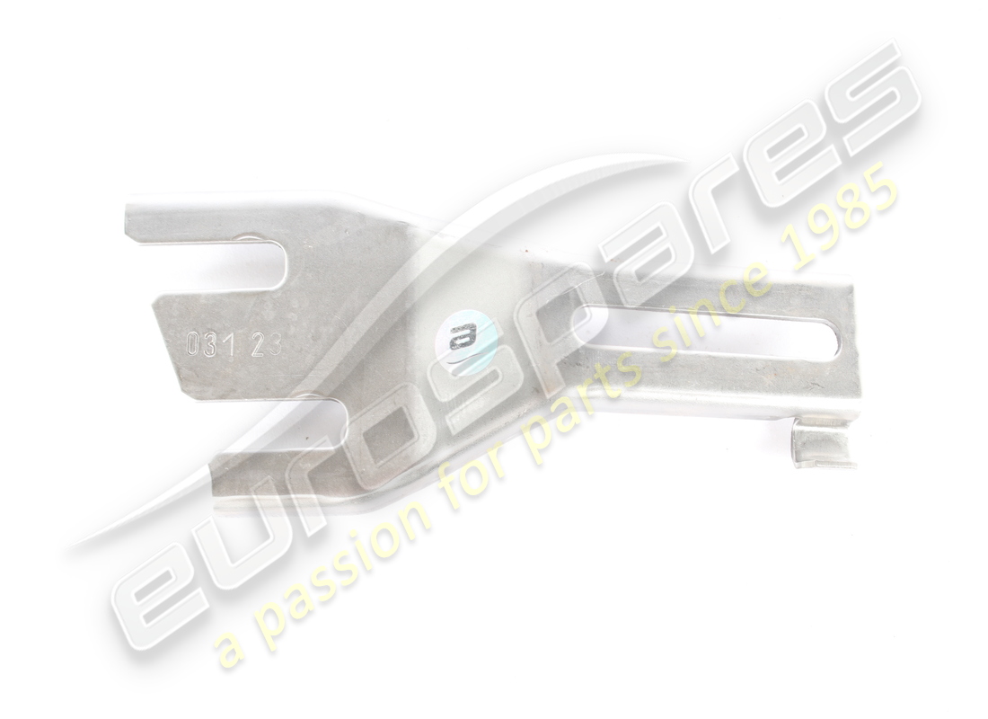 USADO Maserati SOPORTE IZQUIERDO DEL TABLERO. NÚMERO DE PIEZA 675002016 (1)