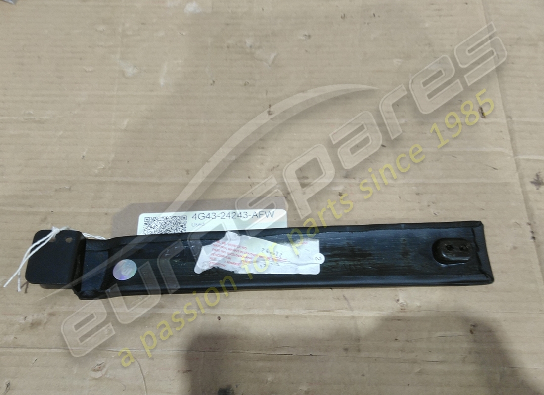 usado aston martin insertar conjunto dr frontal a. número de pieza 4g4324243afw (2)