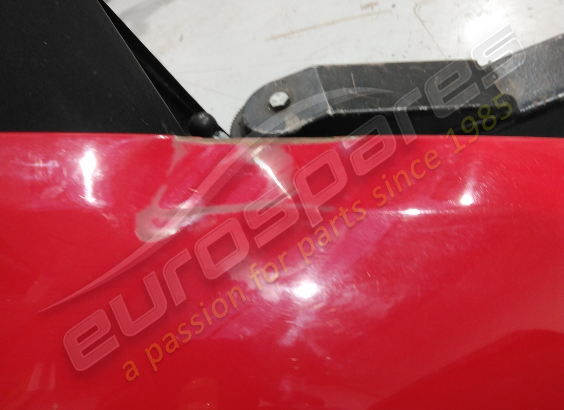 dañado ferrari guardabarros delantero derecho completo. número de parte 63962100 (4)