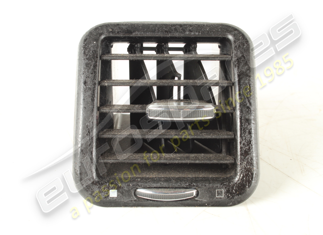 used maserati side air ventblack. part number 66527400 (1)