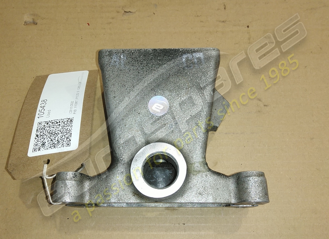 CARCASA DE CAJA DE CAMBIOS Ferrari USADA. NÚMERO DE PARTE 105438 (1)