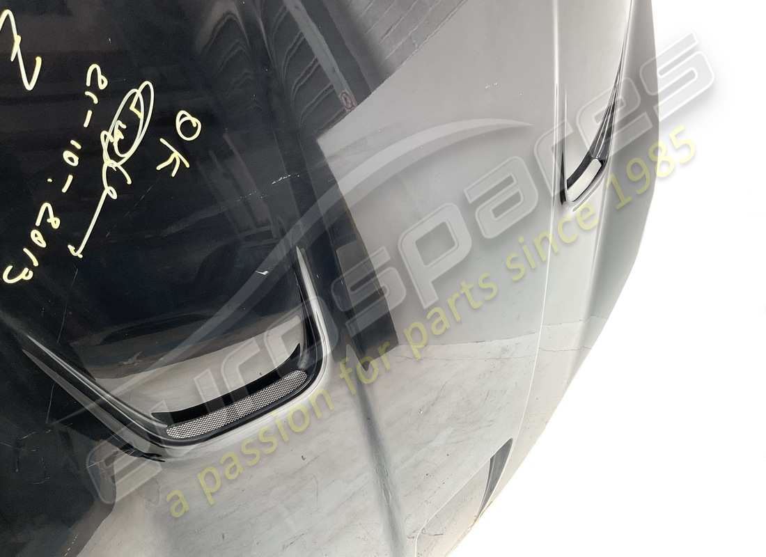 capó delantero de carbono usado maserati. número de pieza 980145491 (2)