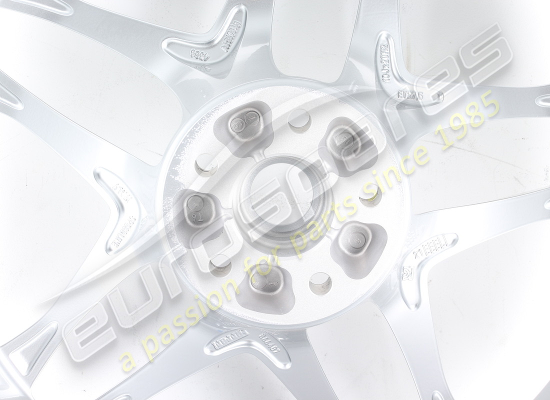 rueda trasera ferrari reacondicionada. número de parte 881321 (5)