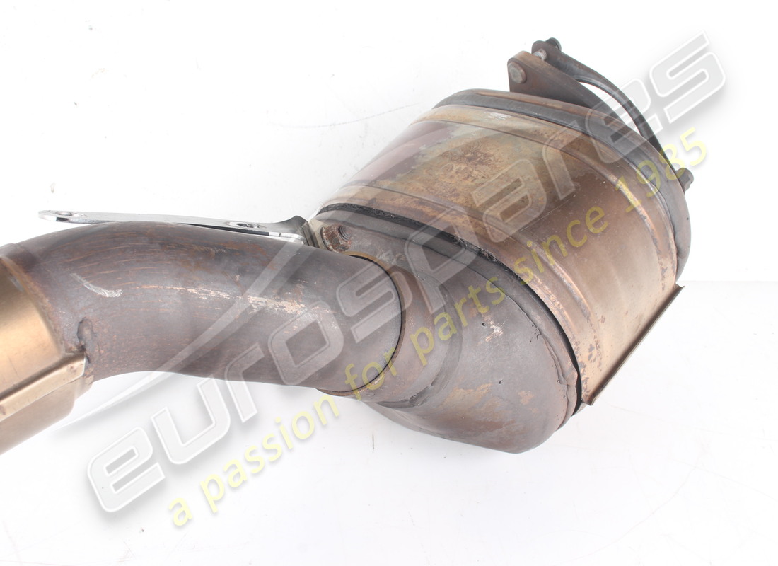 CATALIZADOR LH COMPLETO FERRARI USADO. NÚMERO DE PARTE 273320 (5) catalizador lh completo ferrari usado. número de parte 273320 (5)