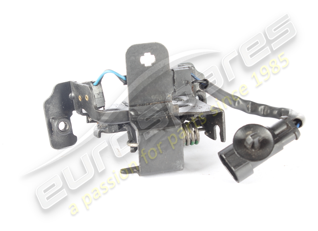 cerradura lateral del capó delantero usada maserati. número de pieza 670009673 (2)