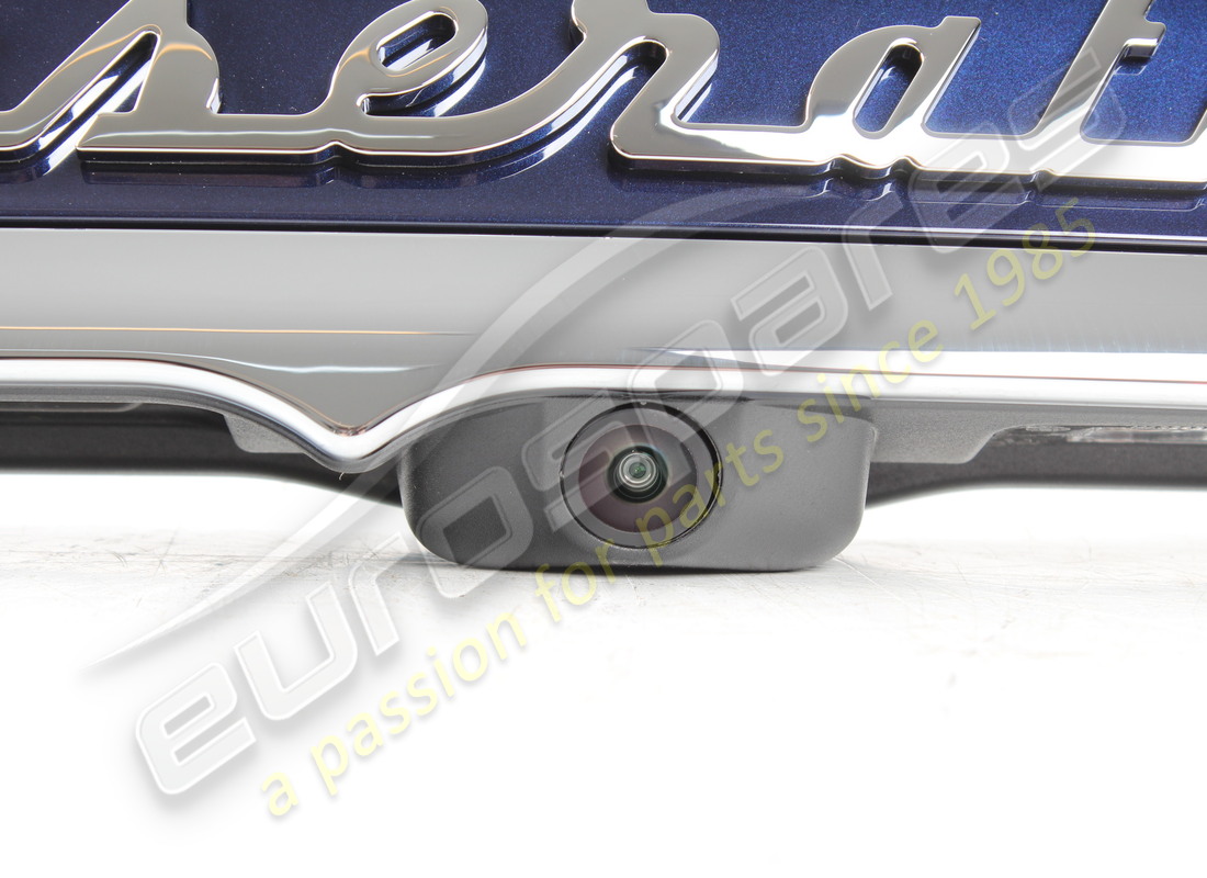 nueva maserati barra de luces trasera azul profondo. número de pieza 673011228 (2)