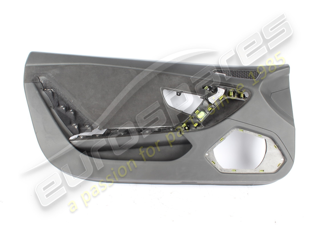 PANEL DE ADORNO DE PUERTA Lamborghini USADO. NÚMERO DE PIEZA 4T1867107P (1)