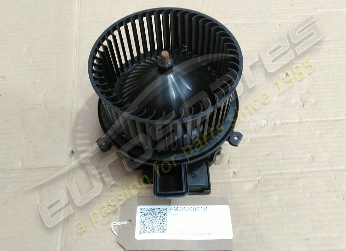 ventilador lamborghini usado. número de parte 4m2820021b (2)