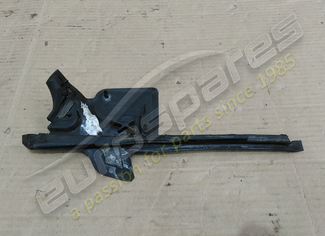 moldura aston martin usada, embellecedor de puerta delantera, derecho número de pieza 6g33c20920bc (2)