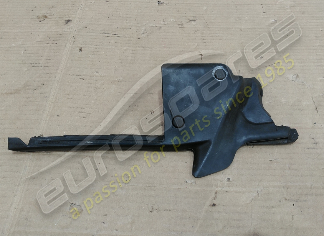 MOLDURA Aston Martin USADA, MOLDURA DE PUERTA DELANTERA, DERECHA. NÚMERO DE PARTE 6G33C20920BC (1)