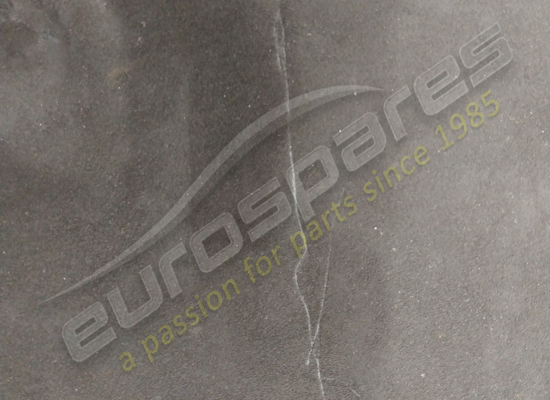 embellecedor lamborghini usado para umbral de puerta. número de parte 472854903e (2)