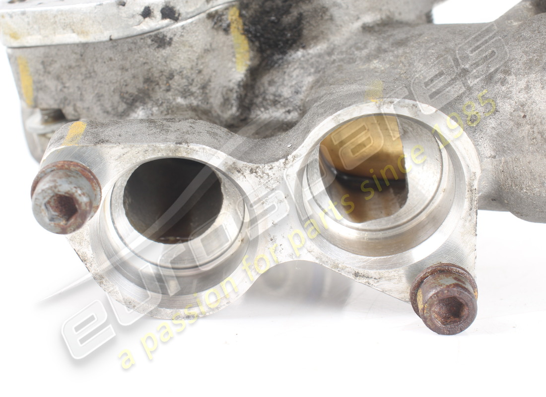 termostato de aceite completo ferrari usado. número de parte 304797 (2)