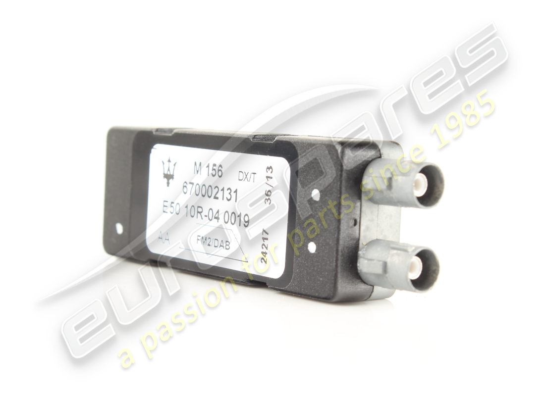 amplificador maserati fm2/dab usado. número de parte 670002131 (2)