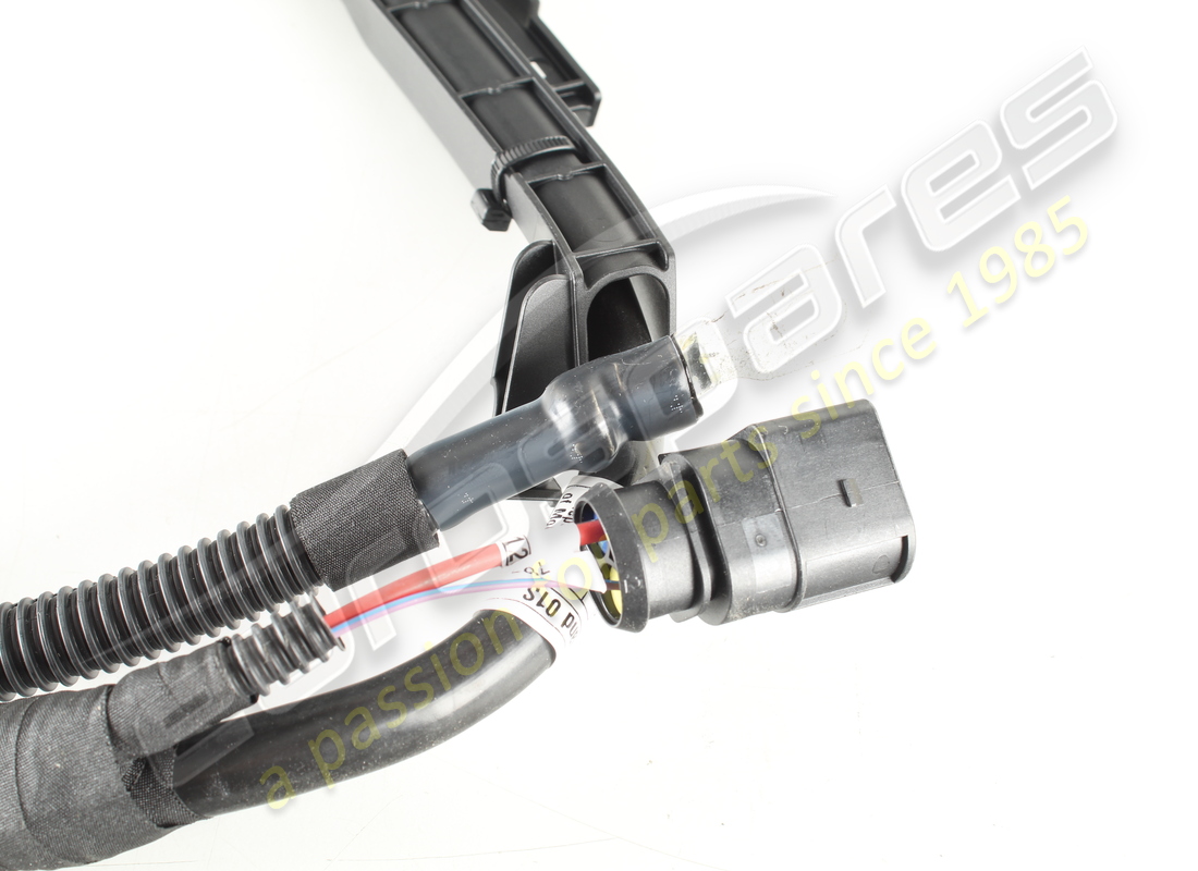 NUEVO JUEGO DE CABLES LAMBORGHINI PARA MOTOR DE ARRANQUE Y ALTERNADOR CON CABLE DE TIERRA. NÚMERO DE PIEZA 4M0971228BT (2) nuevo juego de cables lamborghini para motor de arranque y alternador con cable de tierra. número de pieza 4m0971228bt (2)