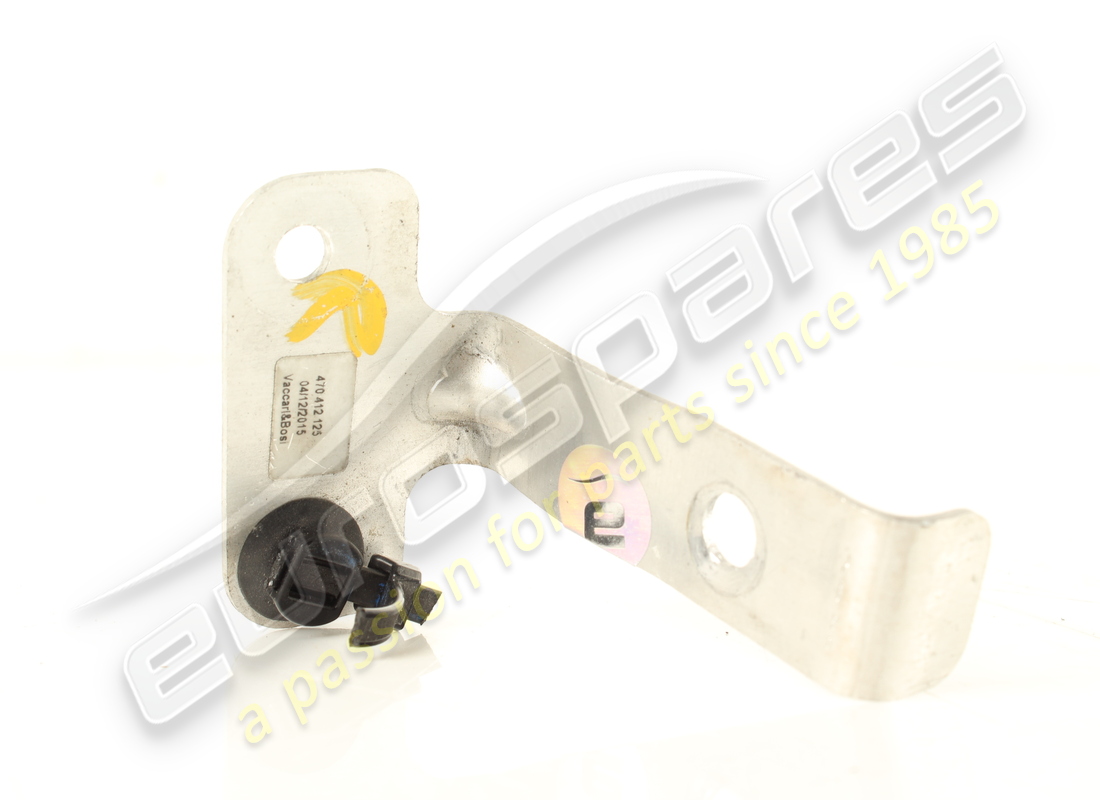 SOPORTE LAMBORGHINI USADO. NÚMERO DE PARTE 470412125 (2) soporte lamborghini usado. número de parte 470412125 (2)