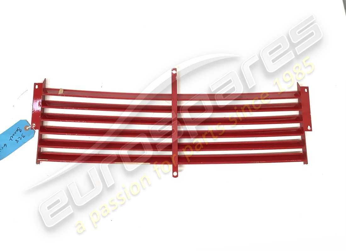 rejilla del capó ferrari usada. número de parte 61752510 (2)