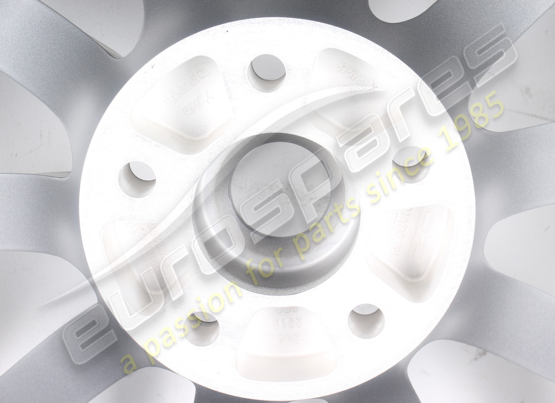 nueva ferrari rueda delantera 9,5j x 20 h2. número de pieza 875726 (4)