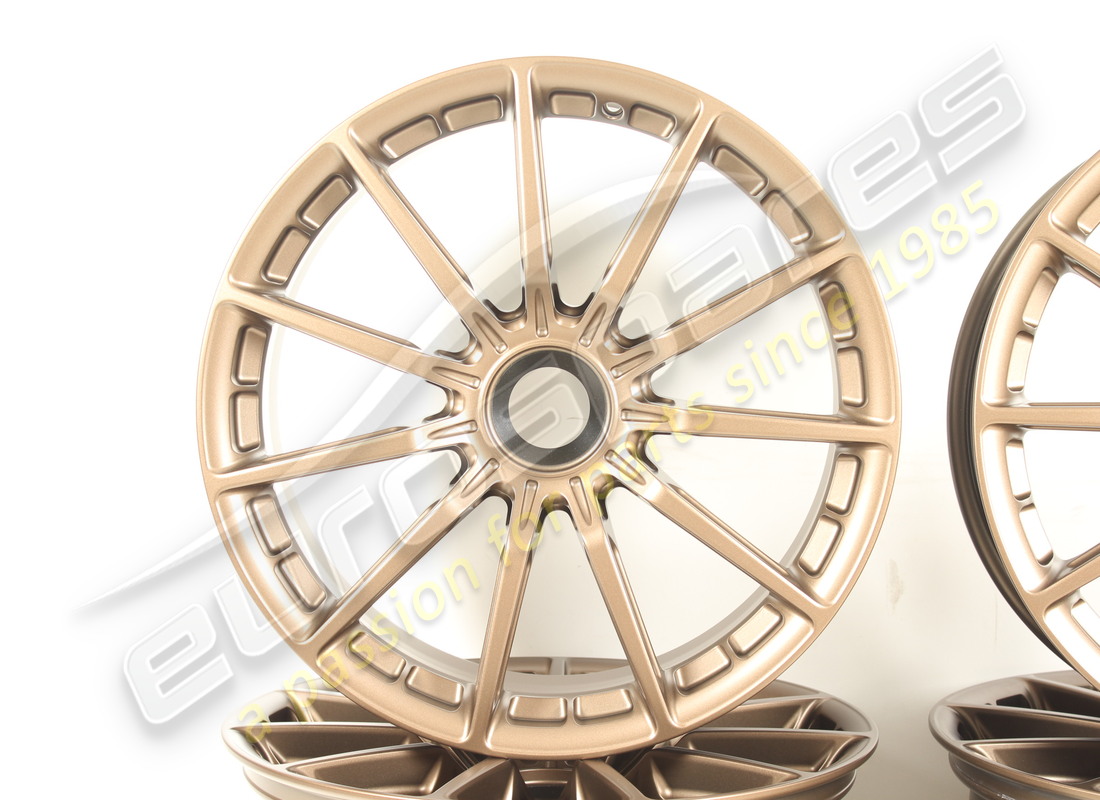 nuevo juego de magnesio lamborghini ruedas. número de pieza 4t3698025 (3)